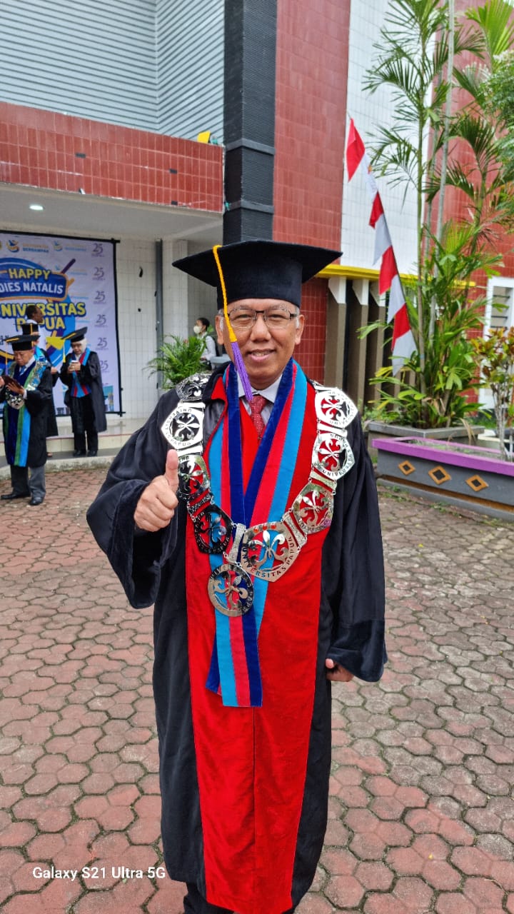 Prof. Ir. Dr. Budi Santoso, M.P