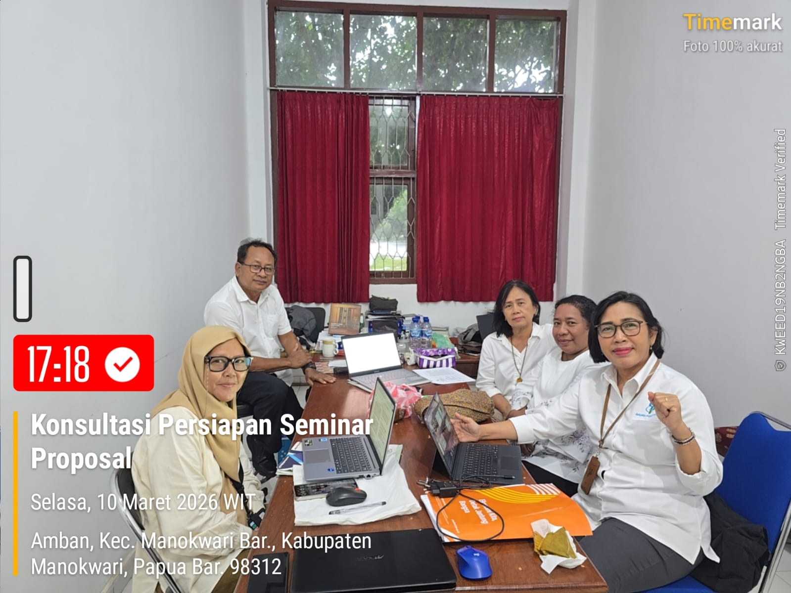 Konsultasi dengan dewan promotor